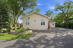 24 W 168th St, South Holland, IL 60473 - Photo 32