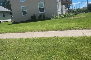 2304 S 4th St, Rockford, IL 61104 - Photo 2