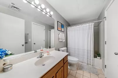 208 W Washington Street #2007, Chicago, IL 60606 - Photo 16