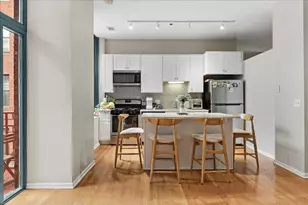 208 W Washington St, Chicago, IL 60606 - Photo 8