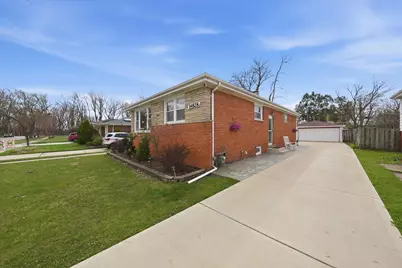 14828 Saint Louis Avenue, Midlothian, IL 60445 - Photo 2