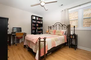 6051 N Mozart St, Chicago, IL 60659 - Photo 8