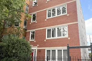 6051 N Mozart St, Chicago, IL 60659 - Photo 1