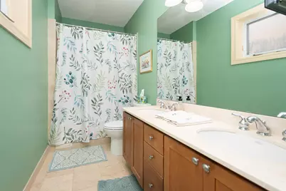 6051 N Mozart Street #4, Chicago, IL 60659 - Photo 10