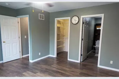 205 S Hossack Street, Seneca, IL 61360 - Photo 12