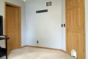 205 S Hossack St, Seneca, IL 61360 - Photo 16