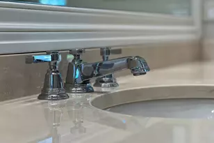 672 S Balmoral Ct, Lake Forest, IL 60045 - Photo 28