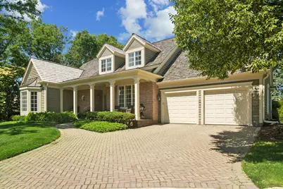 672 S Balmoral Court, Lake Forest, IL 60045 - Photo 1