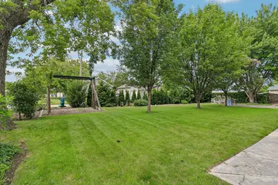 2134 Grove Avenue, North Chicago, IL 60064 - Photo 32