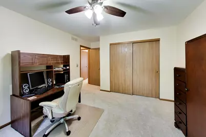 745 Newberry Drive, Batavia, IL 60510 - Photo 32