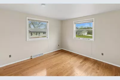 215 Tollview Terrace, Gilberts, IL 60136 - Photo 12