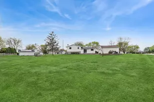 215 Tollview Terrace, Gilberts, IL 60136 - Photo 18