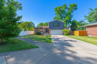 2405 Avondale Avenue, Park Ridge, IL 60068 - Photo 1