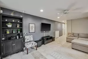 410 E Huntington Ln, Elmhurst, IL 60126 - Photo 30