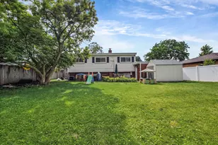 410 E Huntington Ln, Elmhurst, IL 60126 - Photo 36