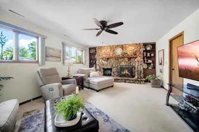 214 Concord Drive, Dekalb, IL 60115 - Photo 16