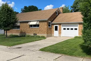 279 N State St, Hampshire, IL 60140 - Photo 1