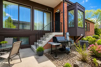 2S727 Williamsburg Court, Oak Brook, IL 60523 - Photo 14