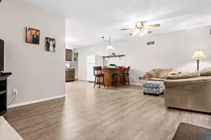 307 S Washington St, Hudson, IL 61748 - Photo 22
