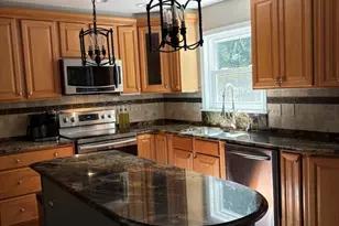 2030 Forest Ridge Rd, Saint Charles, IL 60174 - Photo 12