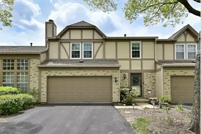 1475 Garnet Circle #1454, Hoffman Estates, IL 60192 - Photo 1
