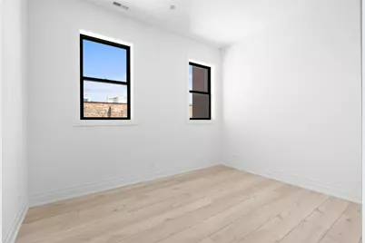 1331 W Taylor Street #4, Chicago, IL 60607 - Photo 12