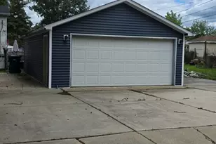 1324 Ridgewood Ave, Joliet, IL 60432 - Photo 4