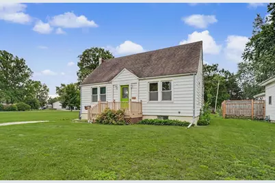 308 W Spruce Street, Paxton, IL 60957 - Photo 2