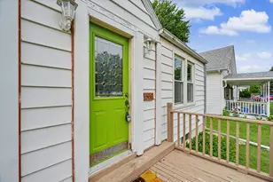 308 W Spruce St, Paxton, IL 60957 - Photo 4