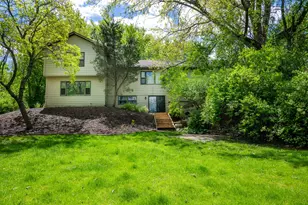3516 Kings Lair Dr, Spring Grove, IL 60081 - Photo 2