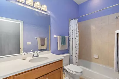 3950 Coyote Lakes Circle, Lake in the Hills, IL 60156 - Photo 22
