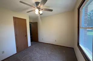 800 Cotton St, Streator, IL 61364 - Photo 12