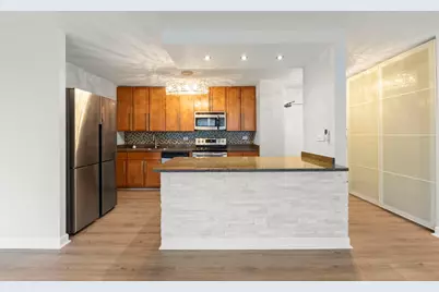 5455 N Sheridan Road #908, Chicago, IL 60640 - Photo 10