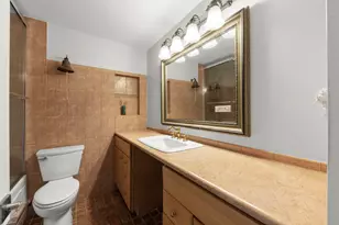 5455 N Sheridan Rd, Chicago, IL 60640 - Photo 18