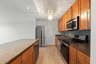 5455 N Sheridan Rd, Chicago, IL 60640 - Photo 12