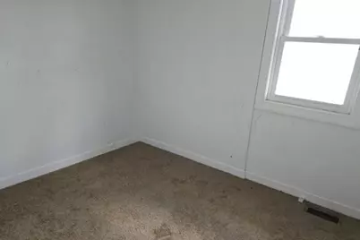 533 Linden Avenue, Bellwood, IL 60104 - Photo 10