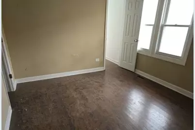 533 Linden Avenue, Bellwood, IL 60104 - Photo 8