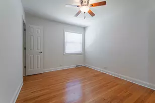 10318 S Avers Ave, Chicago, IL 60655 - Photo 12