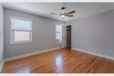 10318 S Avers Avenue, Chicago, IL 60655 - Photo 10