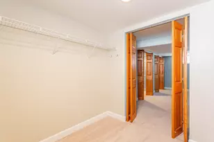 10318 S Avers Ave, Chicago, IL 60655 - Photo 18