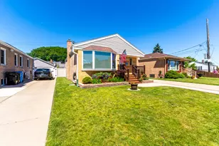 10318 S Avers Ave, Chicago, IL 60655 - Photo 2