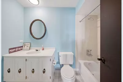 670 Versailles Circle #D, Elk Grove Village, IL 60007 - Photo 12