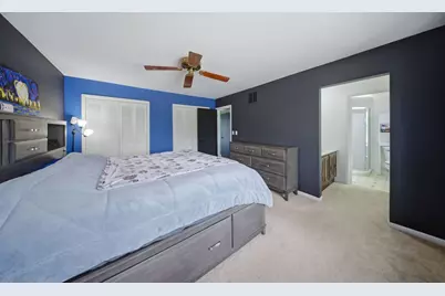 670 Versailles Circle #D, Elk Grove Village, IL 60007 - Photo 14