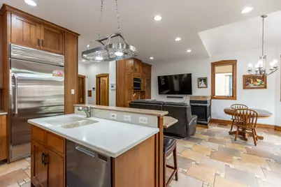 4136 N Lavergne Avenue, Chicago, IL 60641 - Photo 16