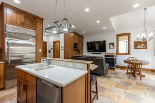 4136 N Lavergne Ave, Chicago, IL 60641 - Photo 16