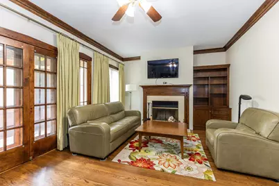 4136 N Lavergne Avenue, Chicago, IL 60641 - Photo 6