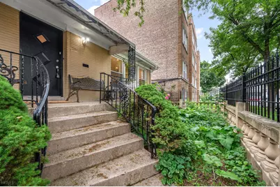 4310 W Shakespeare Avenue, Chicago, IL 60639 - Photo 2