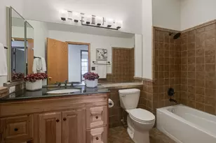 449 S Pershing Ave, Mundelein, IL 60060 - Photo 24