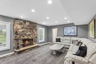 3934 Joanne Dr, Glenview, IL 60026 - Photo 14