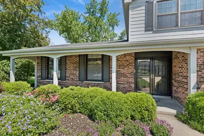 3934 Joanne Drive, Glenview, IL 60026 - Photo 4